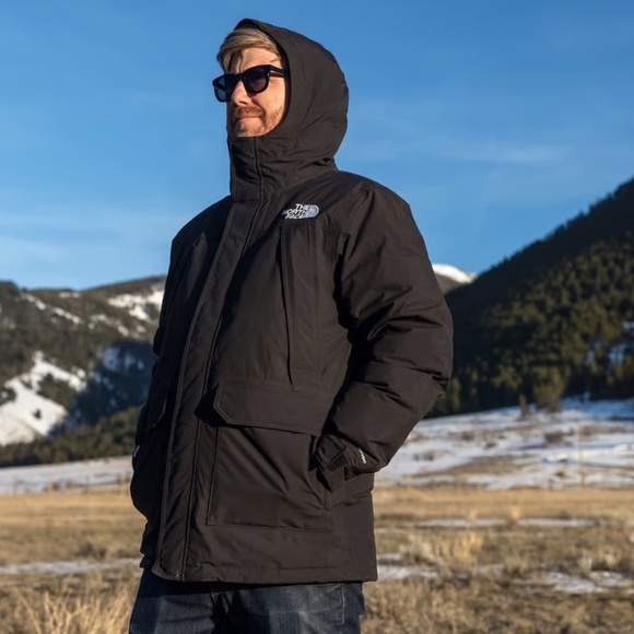 Men’s North Face parka - Picture 2 of 5